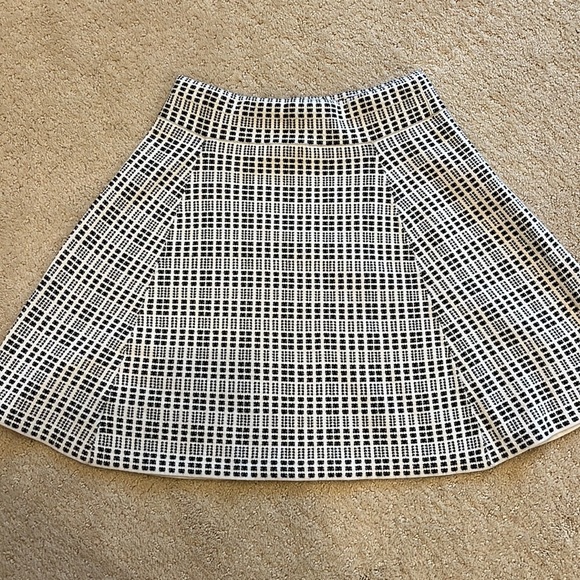 Theory Knit Miniskirt - Picture 3 of 4